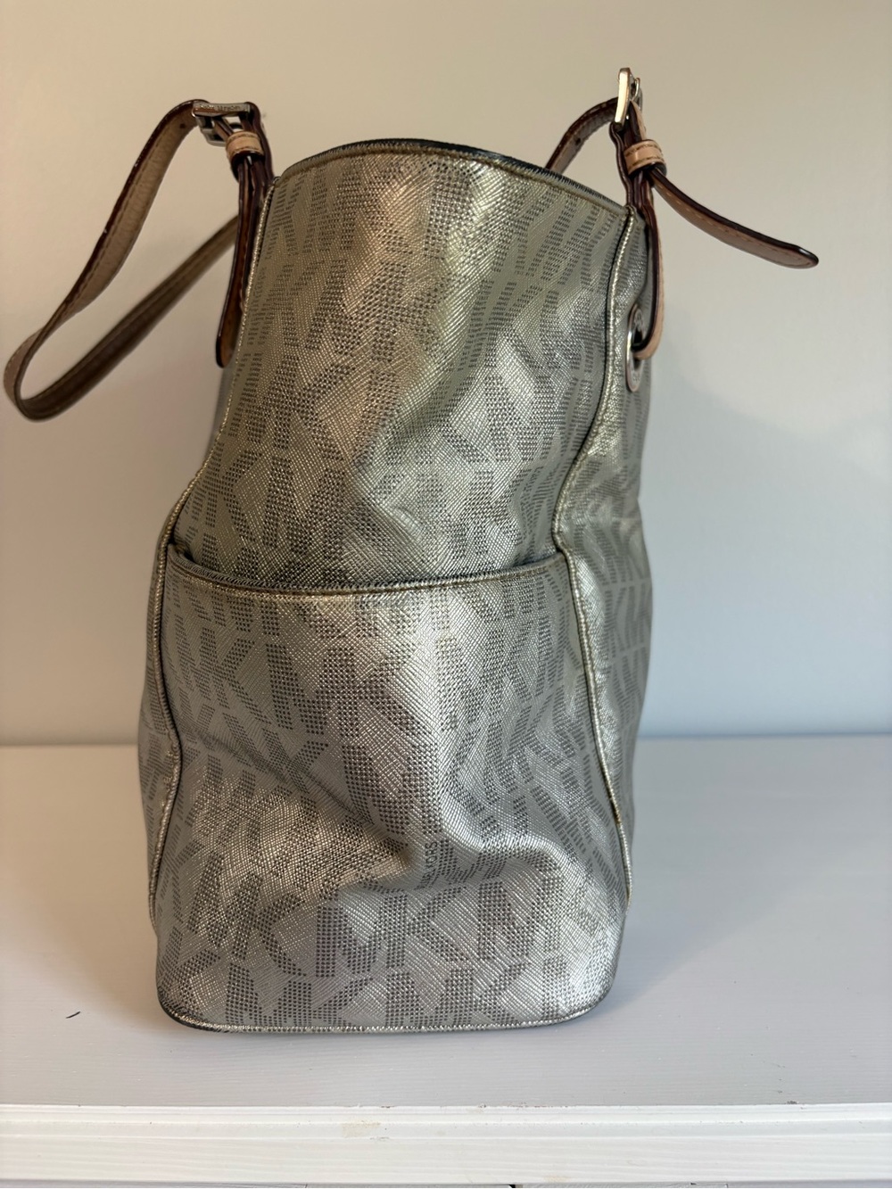 Michael Kors Silver Metallic East West Signature Monogram Chain Tote Bag - Picture 14 of 15